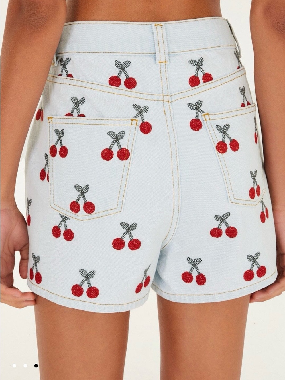 FARM Rio Embroidered Cherry Denim Shorts in Light Denim Size 29. NWOT - Picture 3 of 13